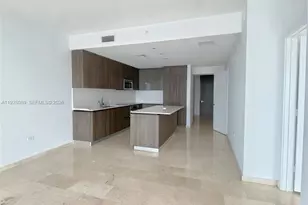 88 SW 7th St, Miami, FL 33130 - Photo 6