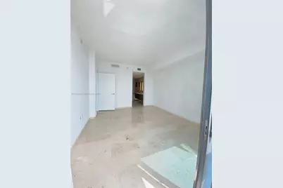 88 SW 7th St #3906, Miami, FL 33130 - Photo 10