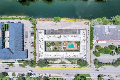 13210 Memorial Hwy #211, North Miami, FL 33161 - Photo 42