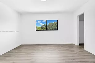 13210 Memorial Hwy, North Miami, FL 33161 - Photo 20