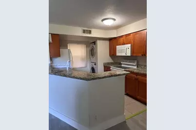 9999 Summerbreeze Dr #201, Sunrise, FL 33322 - Photo 2
