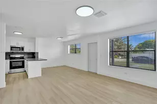 1960 SW 68th Way, Miramar, FL 33023 - Photo 16