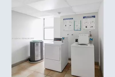 1825 W 44th Pl #1111, Hialeah, FL 33012 - Photo 18