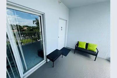 10700 NW 66th St #414, Doral, FL 33178 - Photo 2