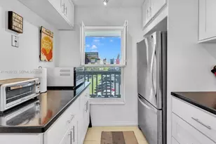 6071 NW 61st Ave, Tamarac, FL 33319 - Photo 10