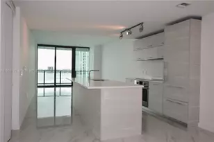 650 NE 32, Miami, FL 33137 - Photo 10