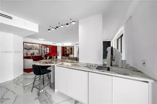 9 Island Ave, Miami Beach, FL 33139 - Photo 12