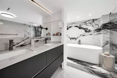 9 Island Ave #609, Miami Beach, FL 33139 - Photo 24