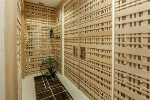 15901 Collins Ave, Sunny Isles Beach, FL 33160 - Photo 2