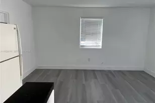 2765 NW 55th St, Miami, FL 33142 - Photo 4
