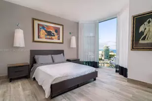300 South Pointe Dr, Miami Beach, FL 33139 - Photo 20