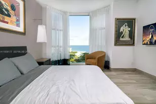 300 South Pointe Dr, Miami Beach, FL 33139 - Photo 18