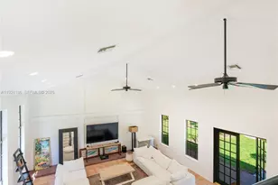 317 Bayberry Dr, Plantation, FL 33317 - Photo 16