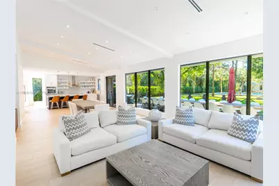 317 Bayberry Dr, Plantation, FL 33317 - Photo 2