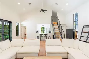 317 Bayberry Dr, Plantation, FL 33317 - Photo 14