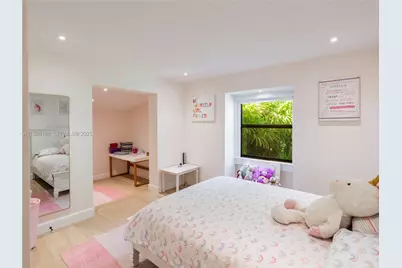 317 Bayberry Dr, Plantation, FL 33317 - Photo 26