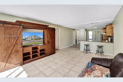 950 Hillcrest Dr #112, Hollywood, FL 33021 - Photo 18