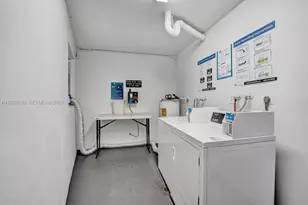 950 Hillcrest Dr, Hollywood, FL 33021 - Photo 6