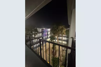 2800 Someset Dr #404, Lauderdale Lakes, FL 33311 - Photo 1