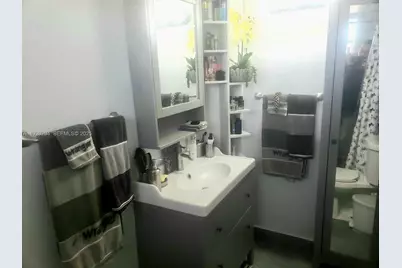 18900 NE 14th Ave #D-205, Miami, FL 33179 - Photo 10