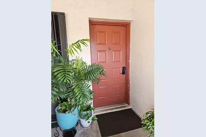 20160 NE 3rd Ct #8, Miami, FL 33179 - Photo 18