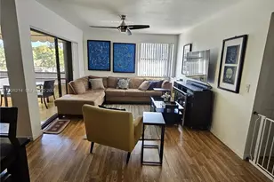 20160 NE 3rd Ct, Miami, FL 33179 - Photo 34