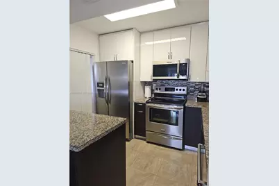 20160 NE 3rd Ct #8, Miami, FL 33179 - Photo 40