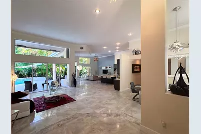 375 Sabal Way, Weston, FL 33326 - Photo 18