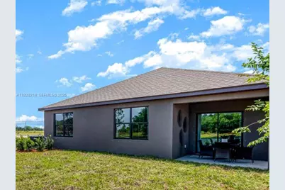 9521 Silver Sands Ln, Fort Pierce, FL 34945 - Photo 16