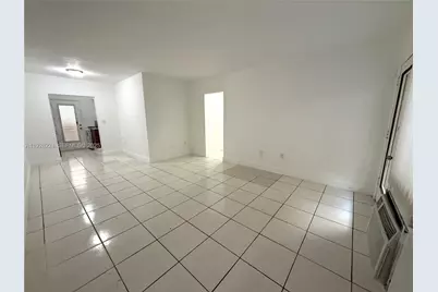 6885 Byron Ave #103, Miami Beach, FL 33141 - Photo 8