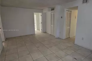 2000 Biarritz Dr, Miami Beach, FL 33141 - Photo 10