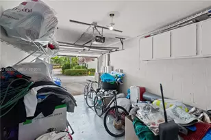 7464 S Pinewalk Dr S, Margate, FL 33063 - Photo 34