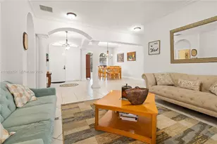 8366 SW 193rd St, Cutler Bay, FL 33157 - Photo 4