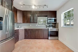 17144 NW 24th Pl, Miami Gardens, FL 33056 - Photo 20