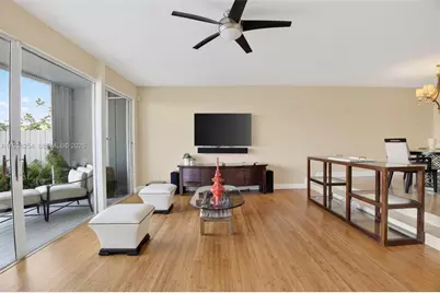 7043 SW 53rd Ln, Miami, FL 33155 - Photo 10