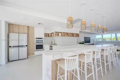 5900 Collins Ave #906, Miami Beach, FL 33140 - Photo 52