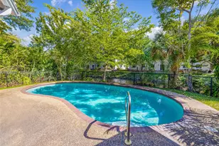 11390 NW 37th St, Coral Springs, FL 33065 - Photo 18