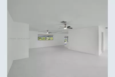 11390 NW 37th St, Coral Springs, FL 33065 - Photo 4