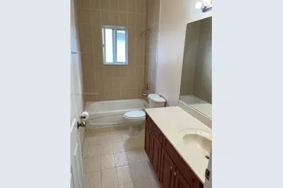 380 NE 31st Ter #380, Homestead, FL 33033 - Photo 14