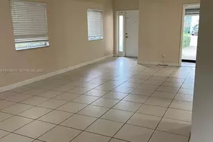 380 NE 31st Terrace, Homestead, FL 33033 - Photo 4