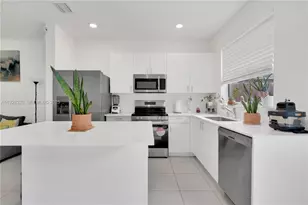 16266 SW 291st St, Homestead, FL 33033 - Photo 6