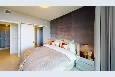 2000 Metropica Way #1701, Sunrise, FL 33323 - Photo 6