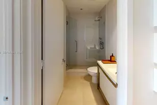 2000 Metropica Wy, Sunrise, FL 33323 - Photo 12