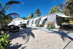 256 Lee Ave, Key Largo, FL 33037 - Photo 1