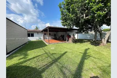 9711 SW 162nd St, Miami, FL 33157 - Photo 32