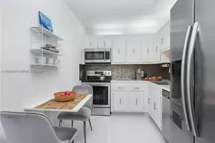 20379 W Country Club Dr, Aventura, FL 33180 - Photo 6