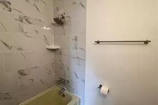 17331 NW 45th Ct, Miami Gardens, FL 33055 - Photo 20