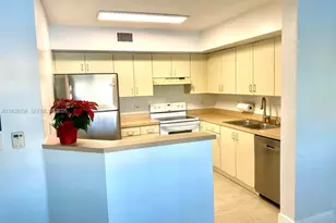 3670 N 56th Ave, Hollywood, FL 33021 - Photo 4