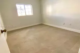 3670 N 56th Ave, Hollywood, FL 33021 - Photo 10