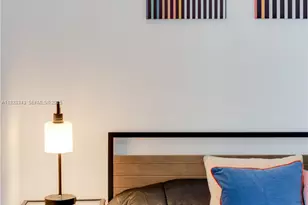 151 SE 1st St, Miami, FL 33131 - Photo 28